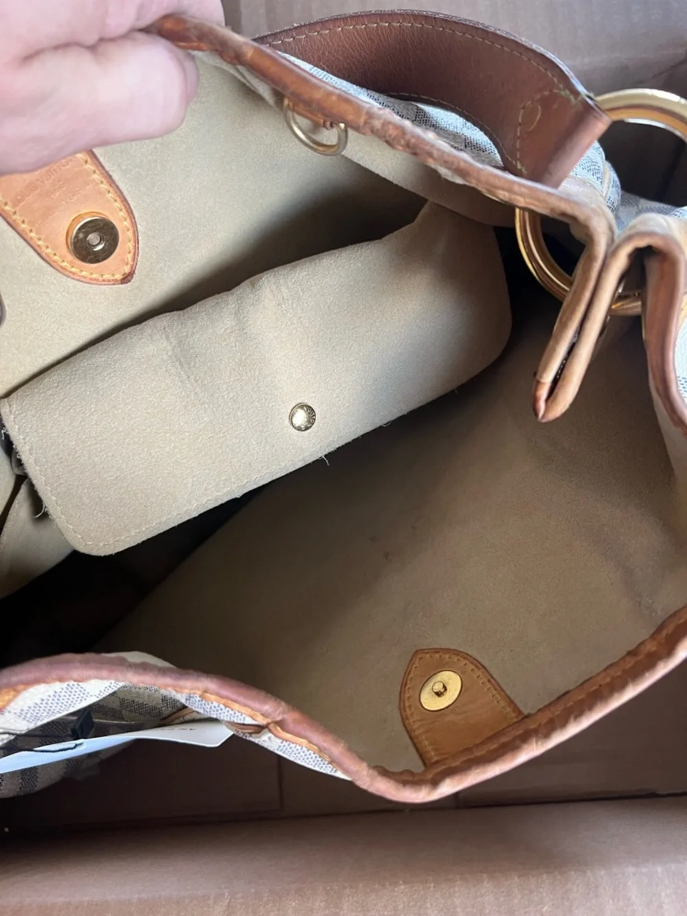 Louis Vuitton Damier Azur GM Hobo Bag in Beige and Tan - Picture 6 of 13